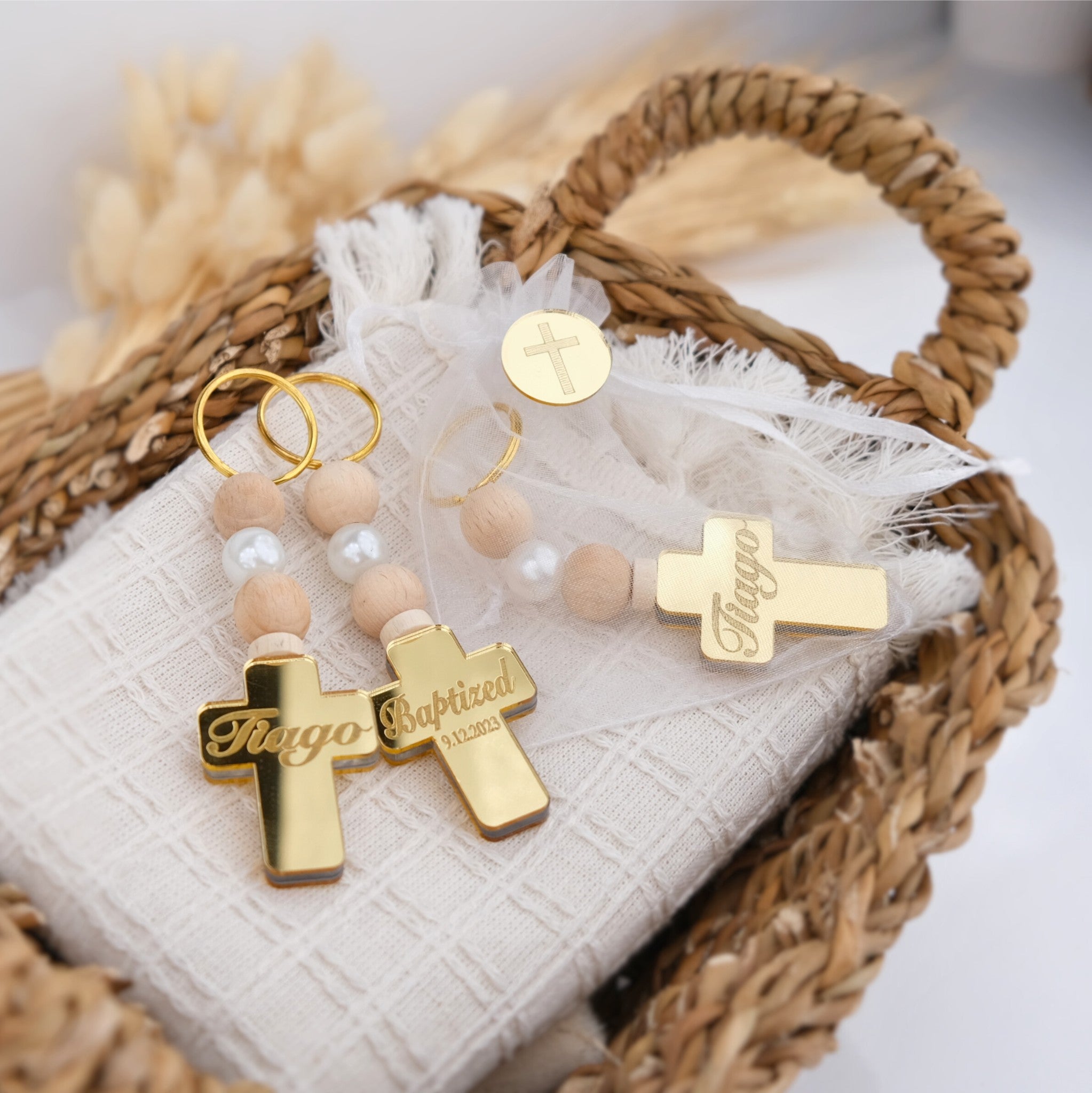 Personalized Cross Keychains for Baptisms & Christenings – Craft