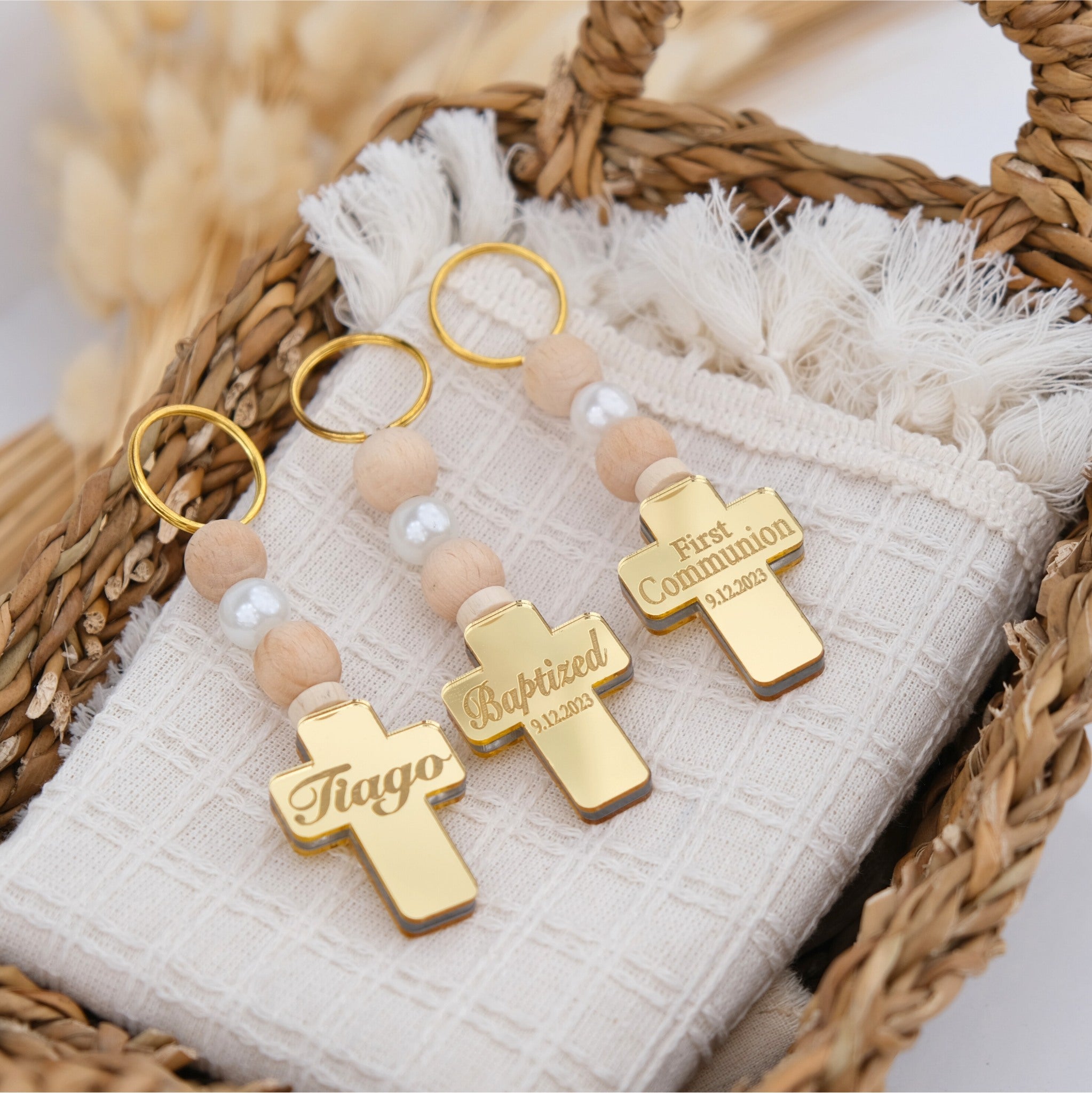 Personalized Cross Keychains for Baptisms & Christenings – Craft