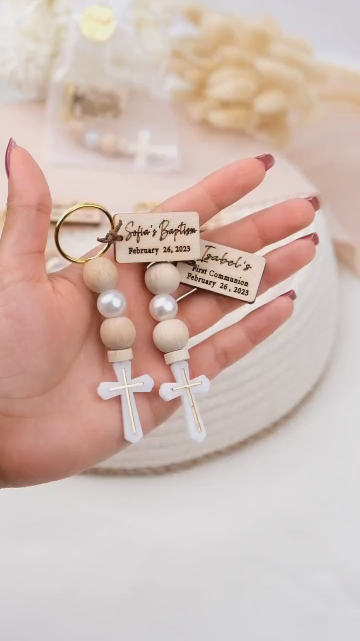 Personalized Mini Keychain Favor Christening Favors, Baptism Cross Favors for Guests, Custom First Communion Keepsake Favors, Mi bautizo