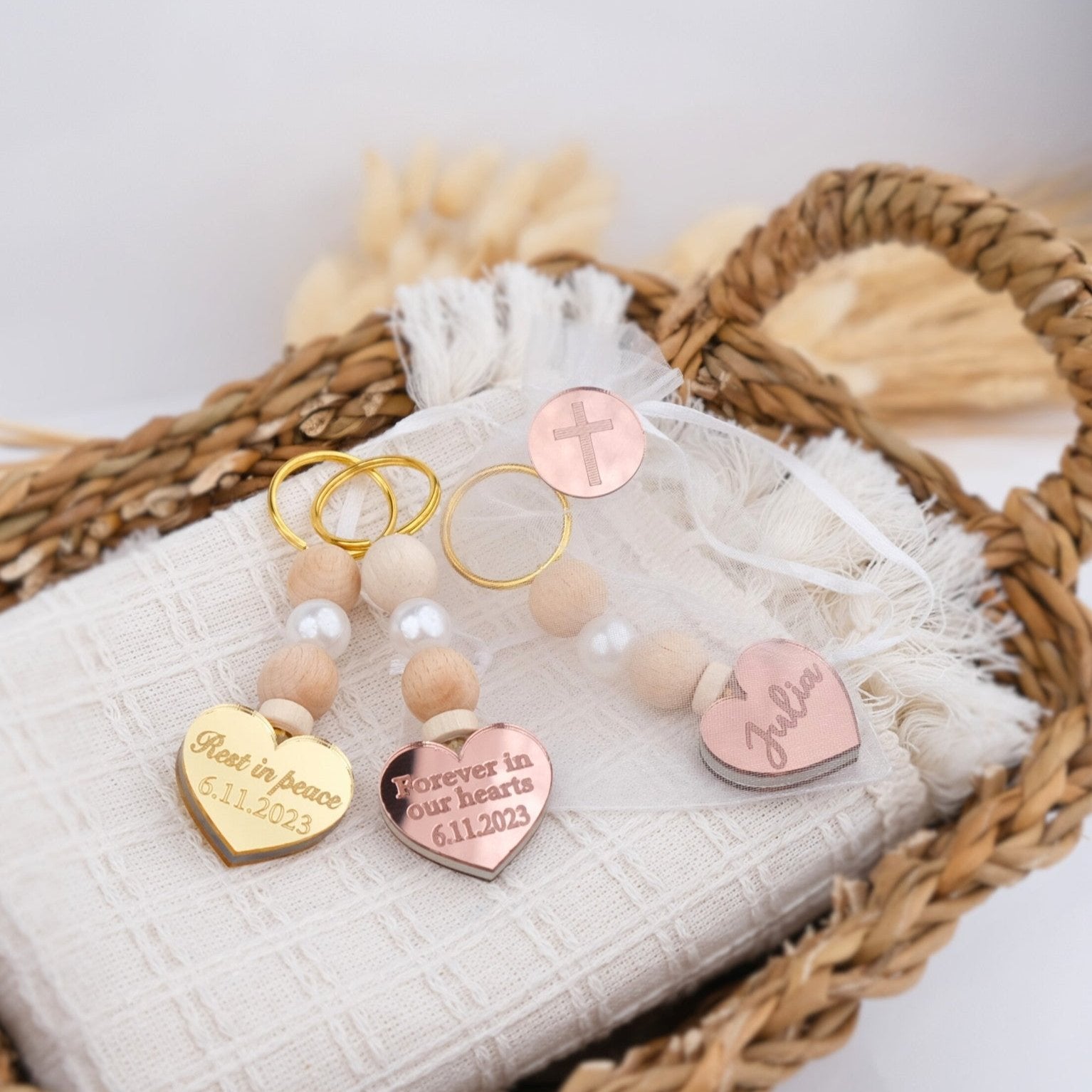 Personalized Memorial Keychains – Tribute Gifts & Favors – Craft